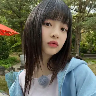 秦明凝